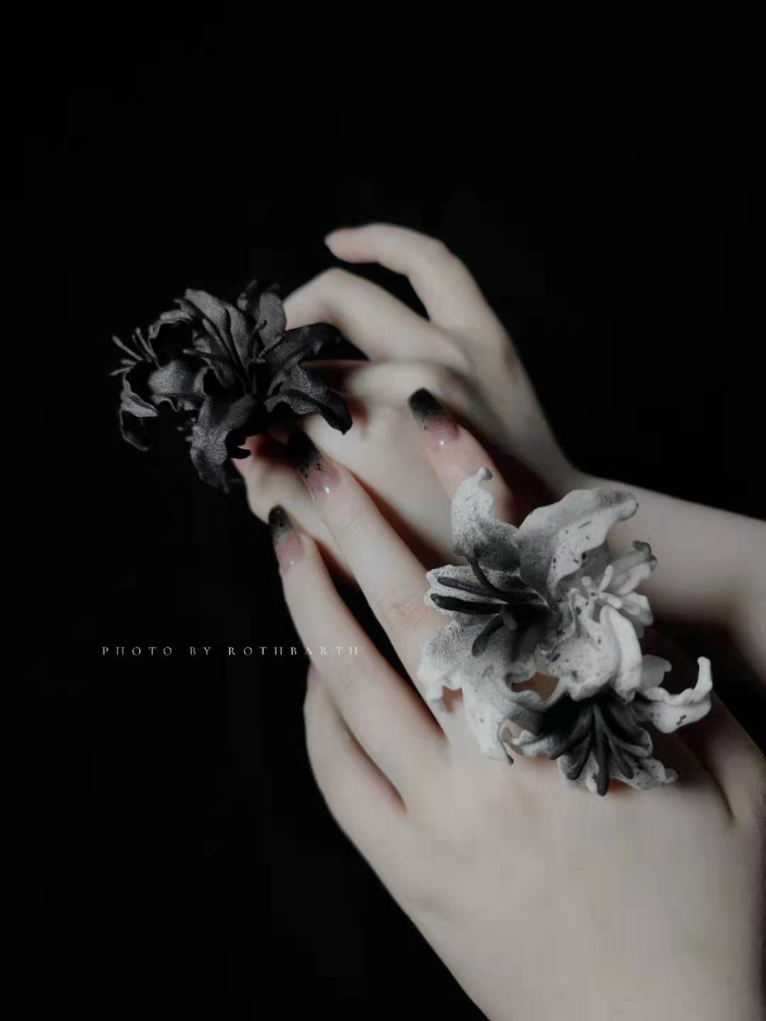 dead lily flower Dead Lily 3dPrinted Flower Ring – Rothbarth Curios
