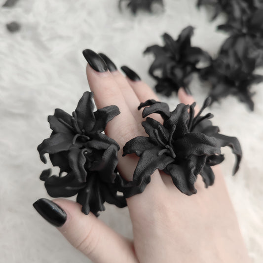 Black Lily 3Dprinted Flower Ring